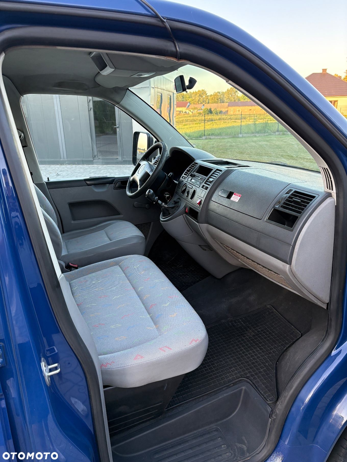 Volkswagen T5 - 17