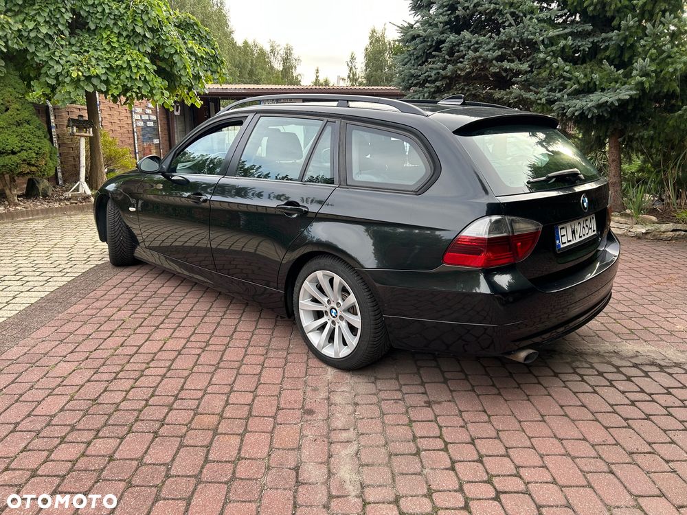 BMW Seria 3 320d DPF Edition Fleet Sport - 12