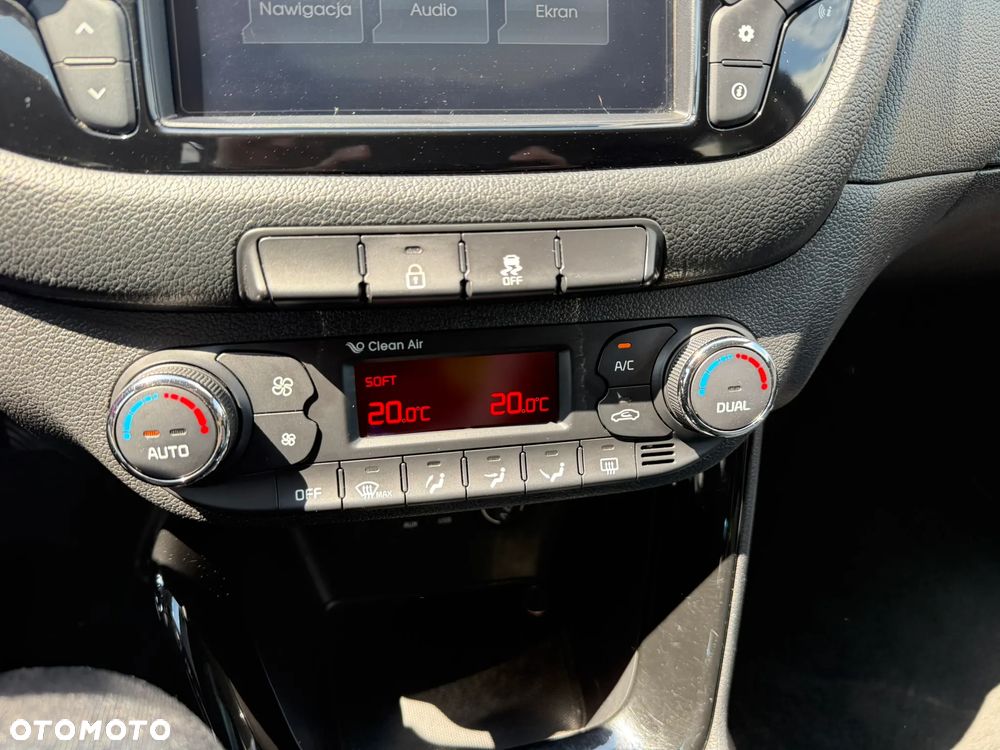 Kia Ceed 1.6 GDI Edition 7 - 17