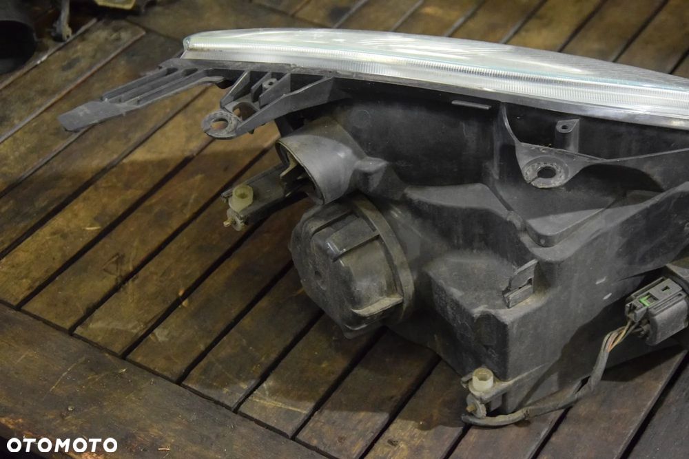 Ford Fiesta Mk6 02-08 Lampa lewa przednia lewy przód EUROPA - IGŁA ! - 5