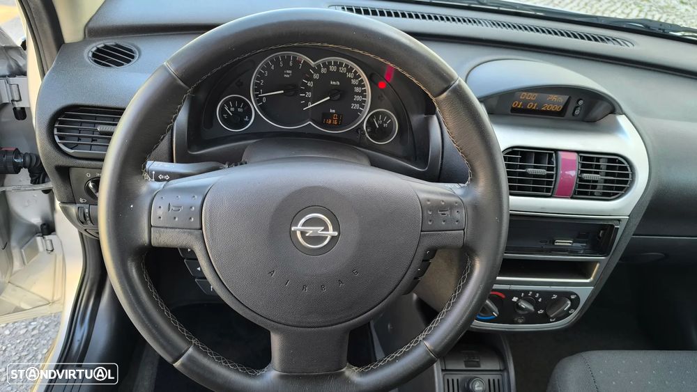 Opel Corsa 1.2 16V N-Joy - 28