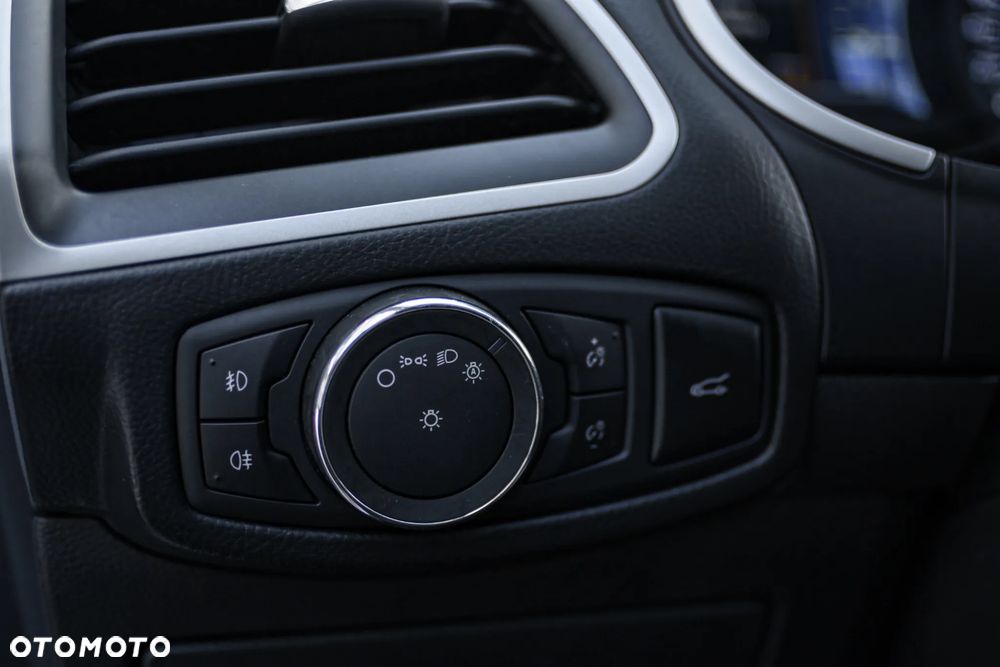 Ford Edge - 26