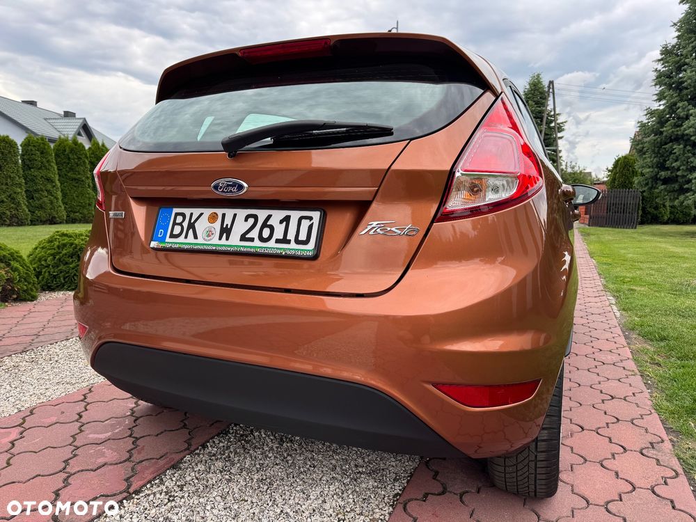 Ford Fiesta 1.0 Celebration - 11