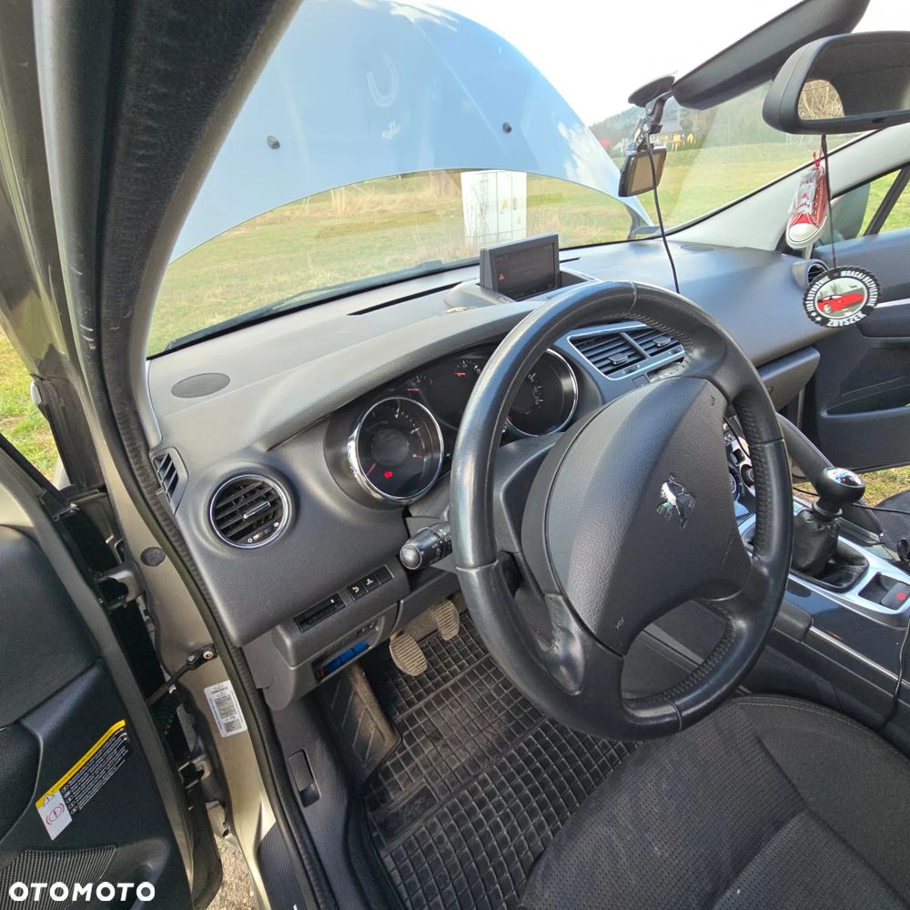 Peugeot 3008 ver-1-6-hdi-trendy - 4