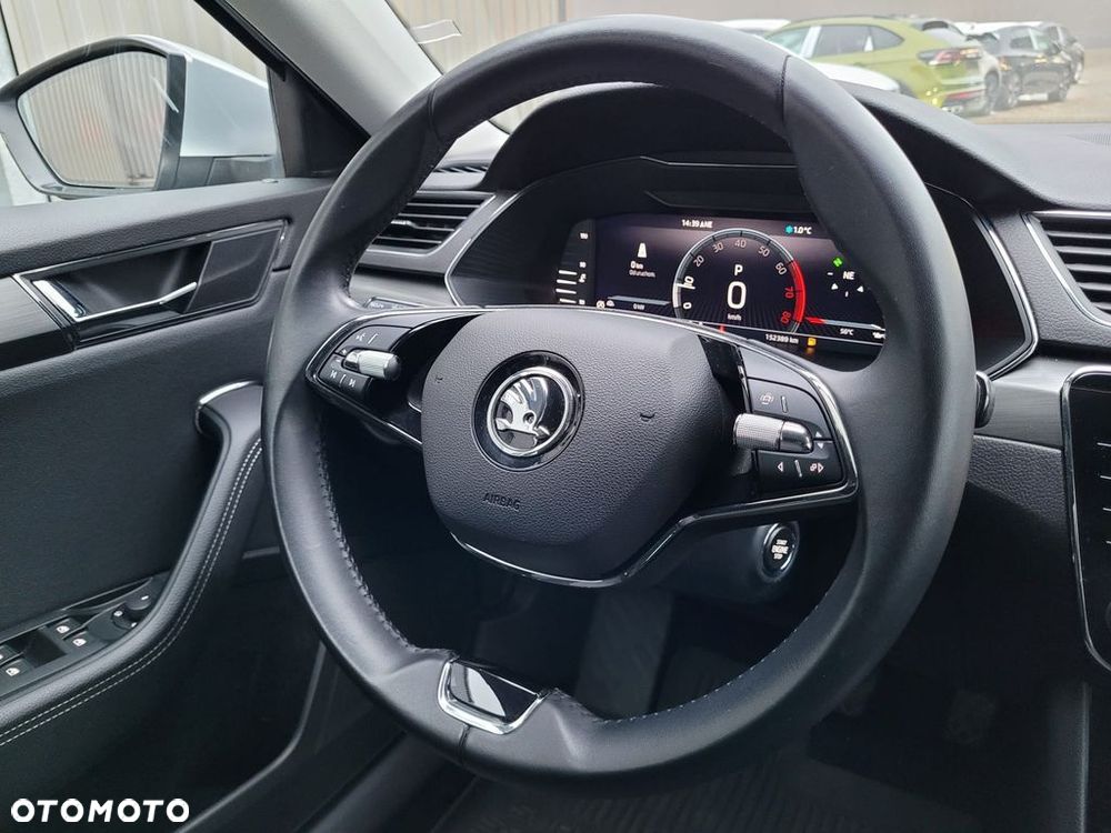 Skoda Superb 2.0 TSI Style DSG - 11