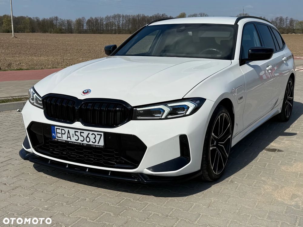 BMW Seria 3 330e xDrive M Sport sport - 2