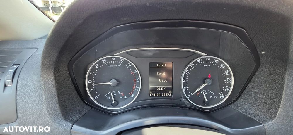 Skoda Octavia 1.9 TDI Drive - 8