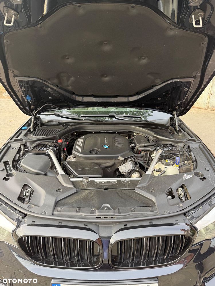 BMW Seria 5 518d - 21