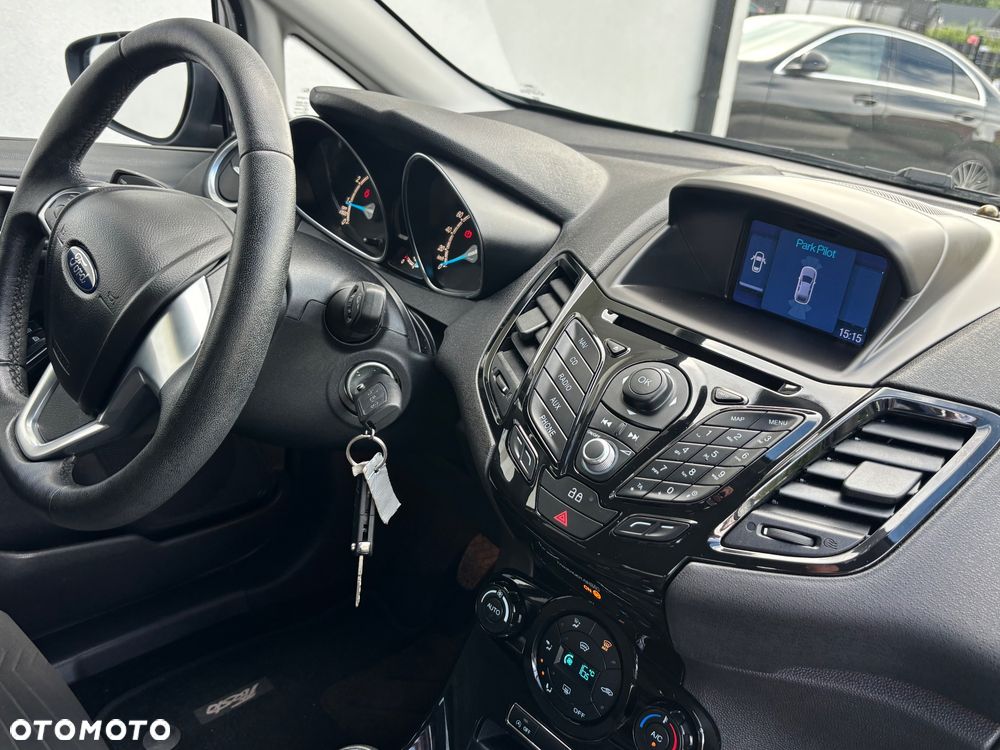 Ford Fiesta 1.0 EcoBoost Titanium X - 5