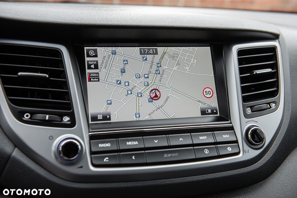 Hyundai Tucson 1.6 GDI BlueDrive Comfort 2WD - 21
