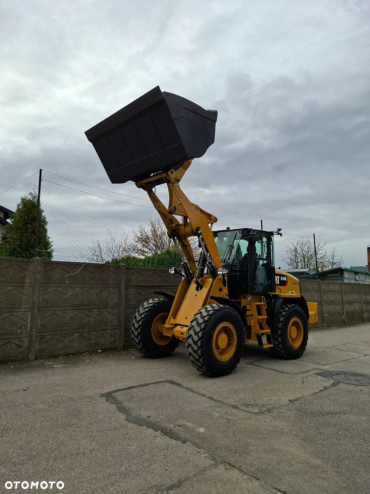 Caterpillar CAT 914 M - 13