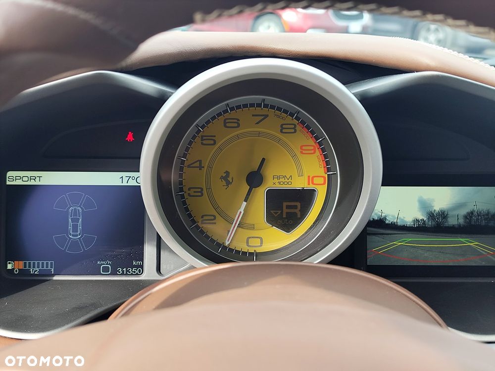 Ferrari FF - 23