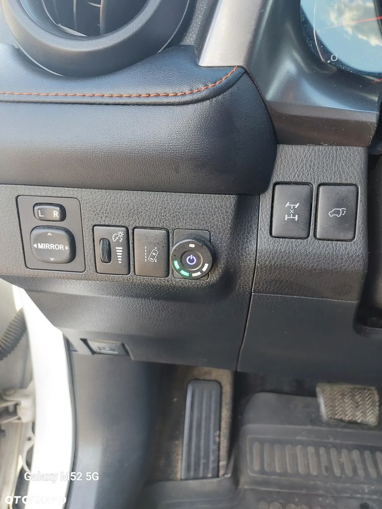 Toyota RAV4 - 14