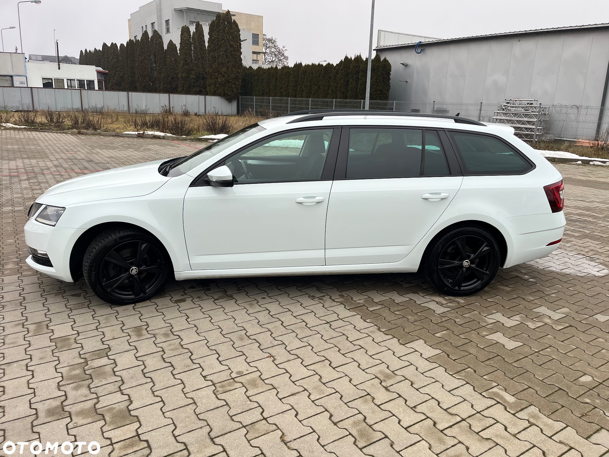 Skoda Octavia 2.0 TDI Drive DSG - 10