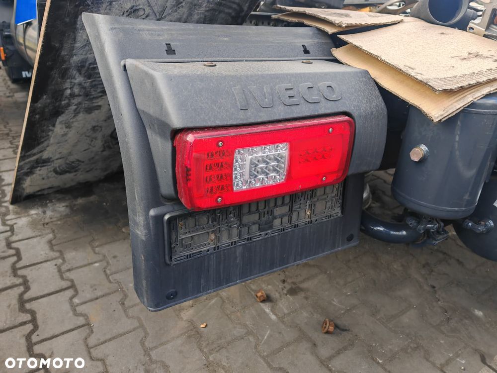 BŁOTNIK KOMPLETNY LEWY TYŁ LAMPA LED IVECO S-WAY HI-WAY - 2