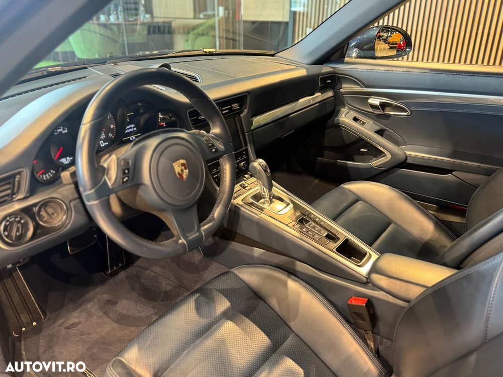 Porsche 911 - 27