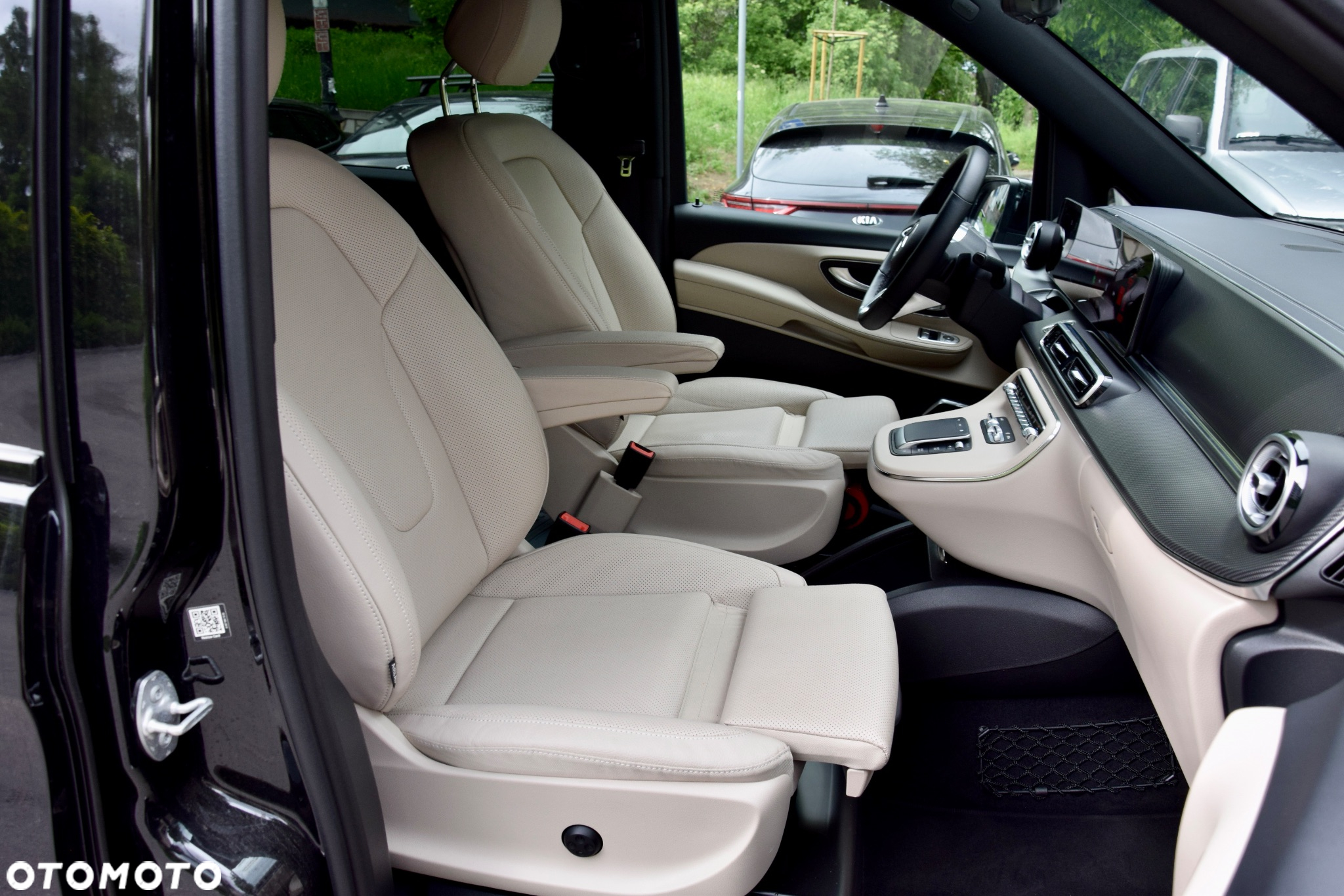 Mercedes-Benz Klasa V 300 d 4-Matic 9G-Tronic Avantgarde (ekstra d³) - 14