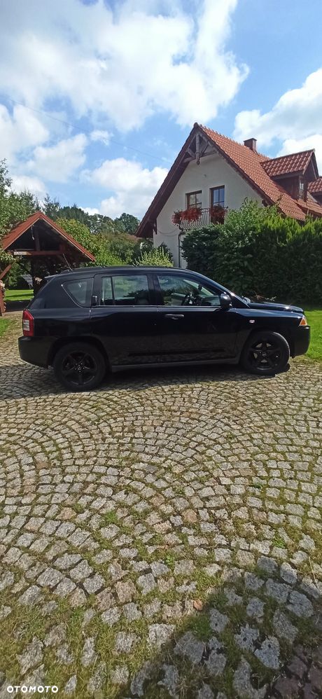 Jeep Compass - 2