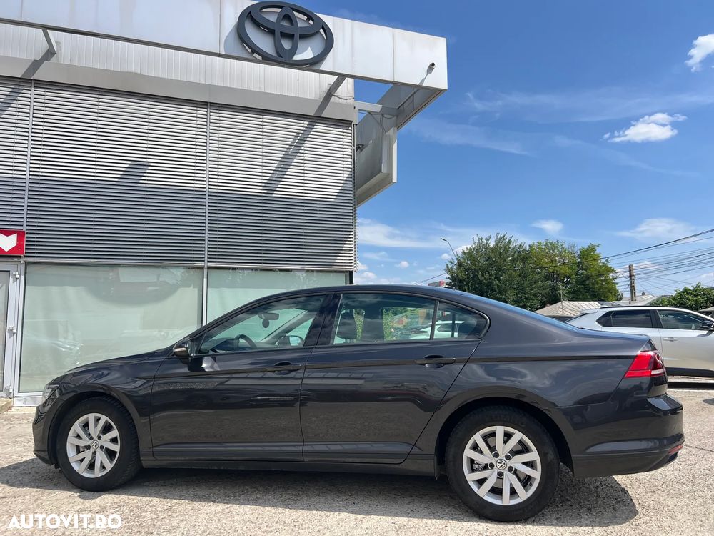 Volkswagen Passat Variant 2.0 TDI DSG (BlueMotion Technology) Comfortline - 3
