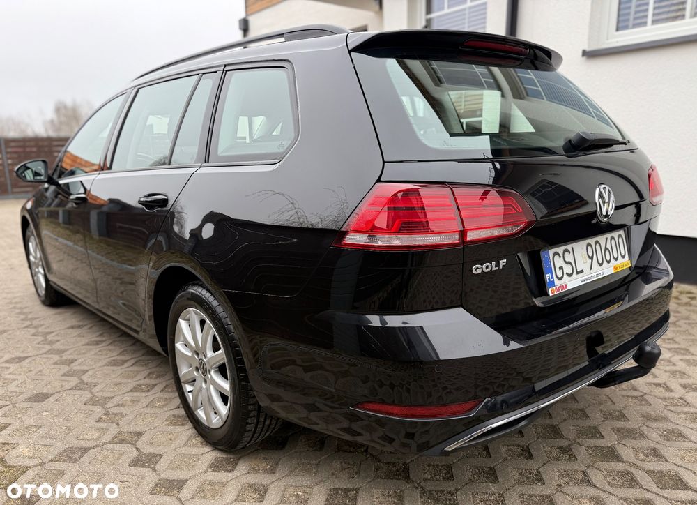 Volkswagen Golf - 4