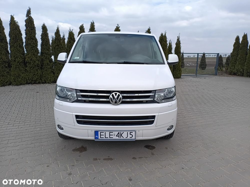 Volkswagen Caravelle - 2