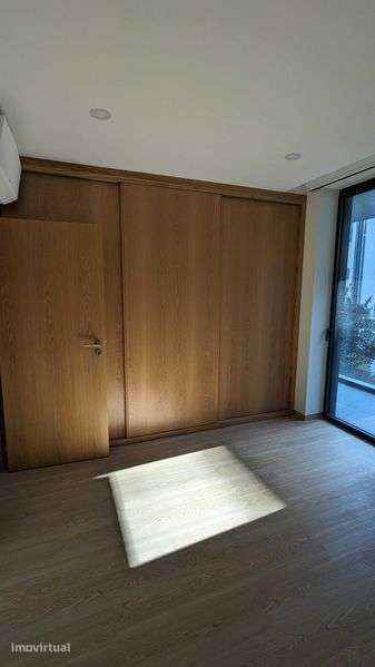 Apartamento T1 Centro Vale de Cambra - Grande imagem: 3/5