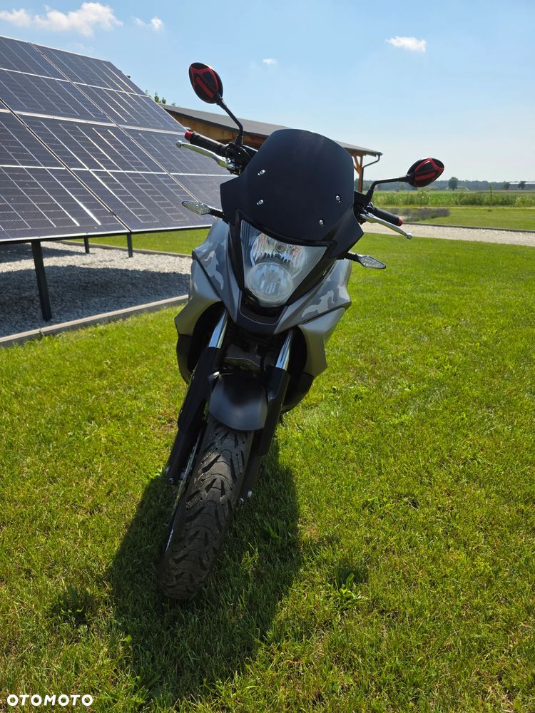 Honda VFR - 4