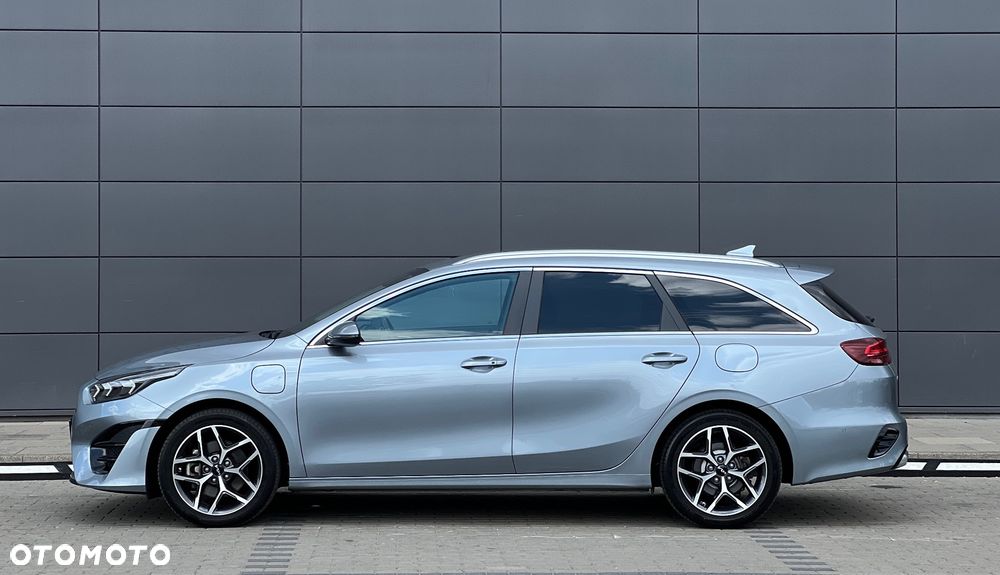 Kia Ceed 1.6 GDI PHEV XL DCT - 11