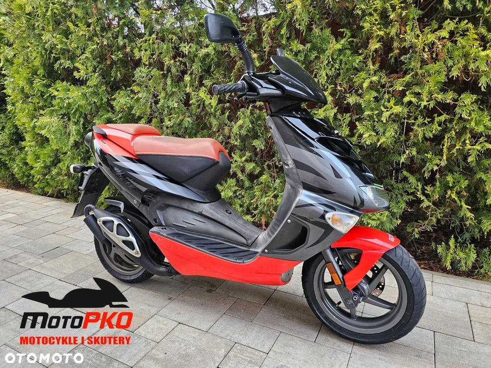 Aprilia SR - 1