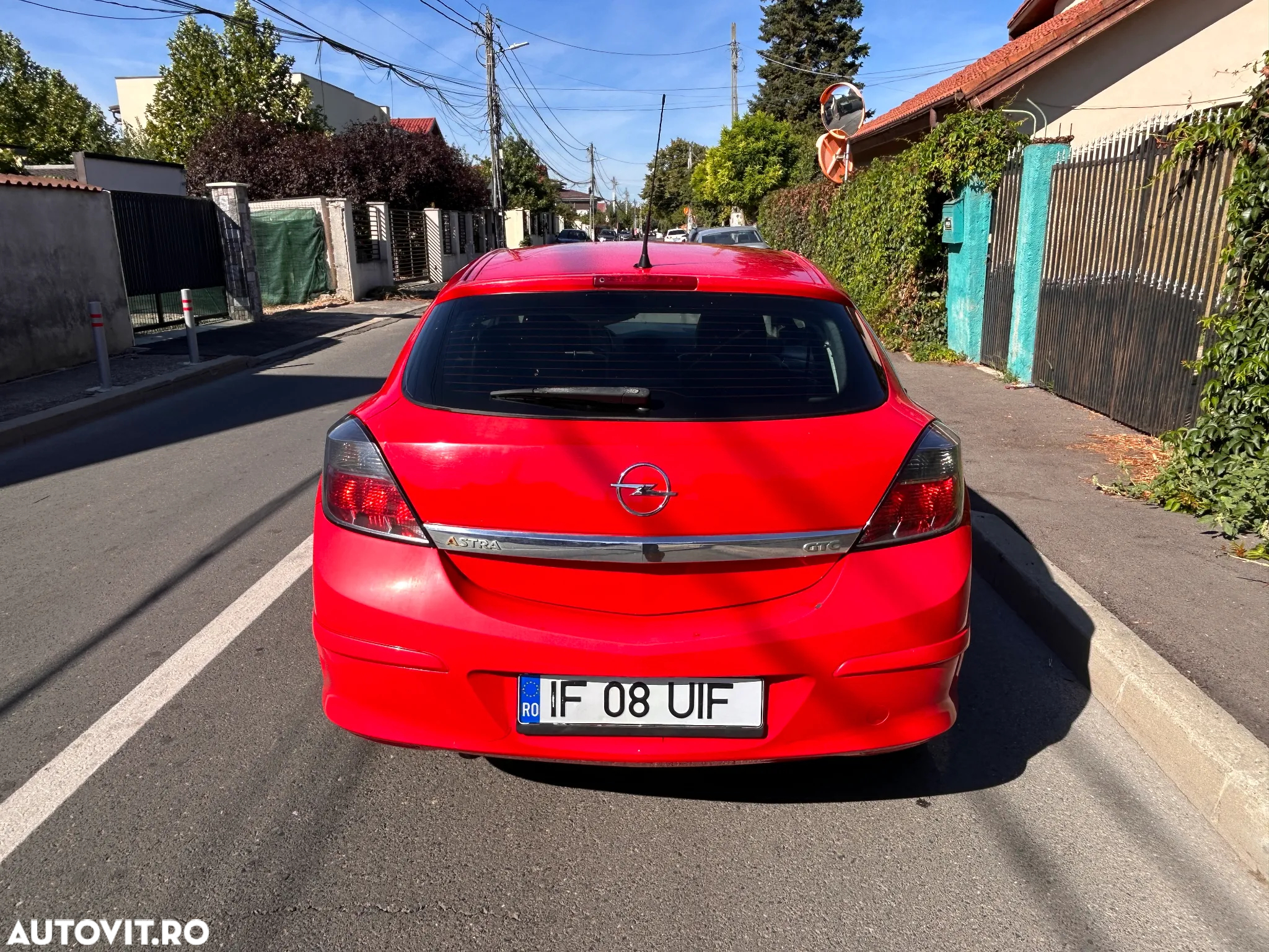 Opel Astra GTC 1.6 Sport - 6