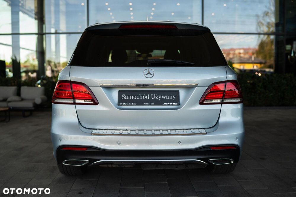 Mercedes-Benz GLE - 5