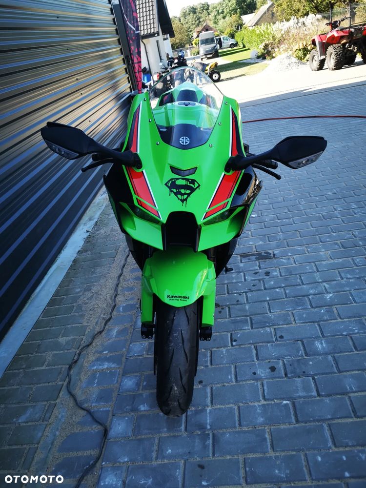 Kawasaki Ninja - 28