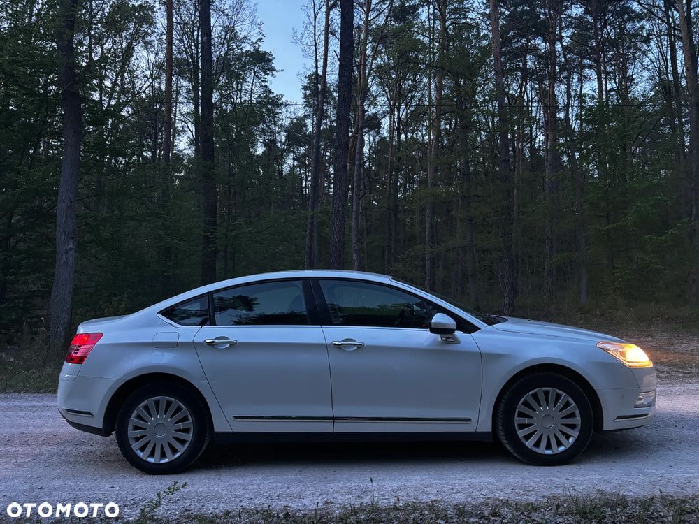 Citroën C5 2.0 HDi Exclusive - 16