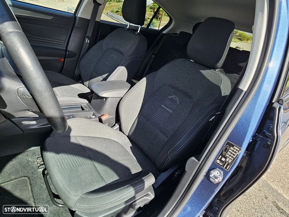 Ford Focus 1.5 TDCi EcoBlue Active - 10