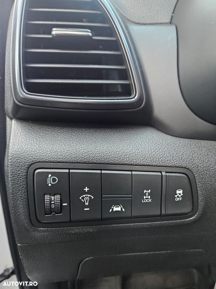 Hyundai Tucson blue 1.6 CRDi 4WD DCT Premium - 11