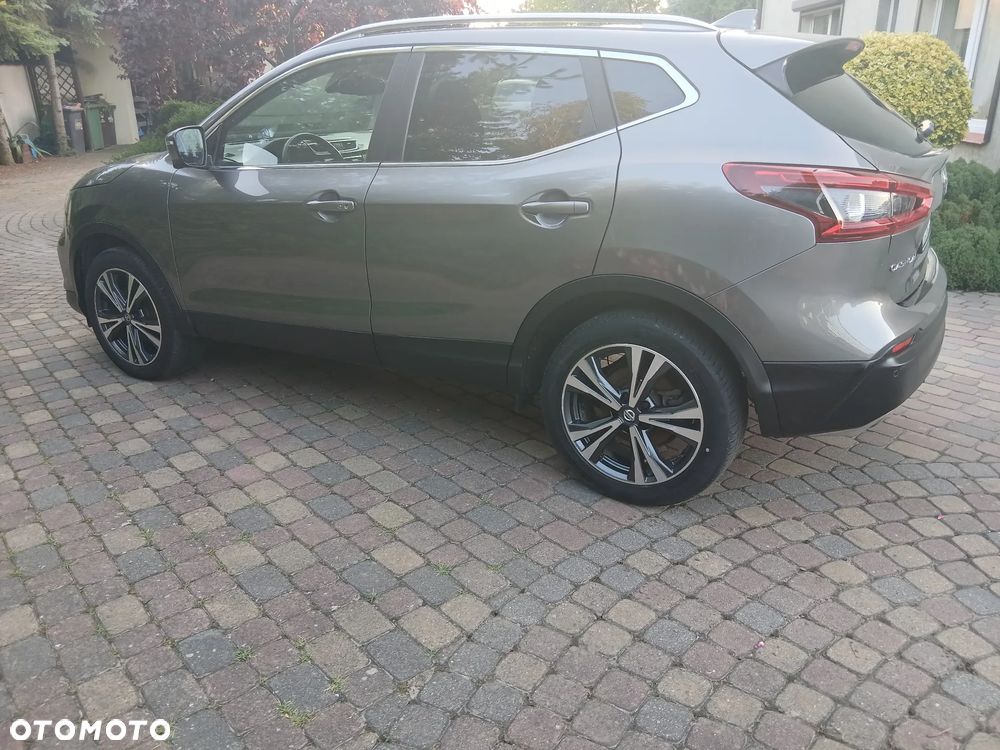 Nissan Qashqai 1.3 DIG-T N-Connecta - 12