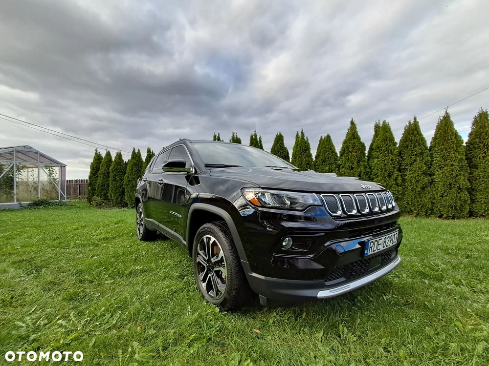 Jeep Compass - 25
