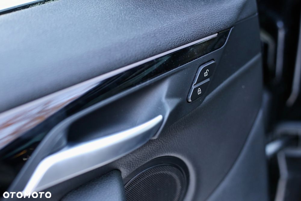 BMW X2 xDrive20i Advantage Plus - 22