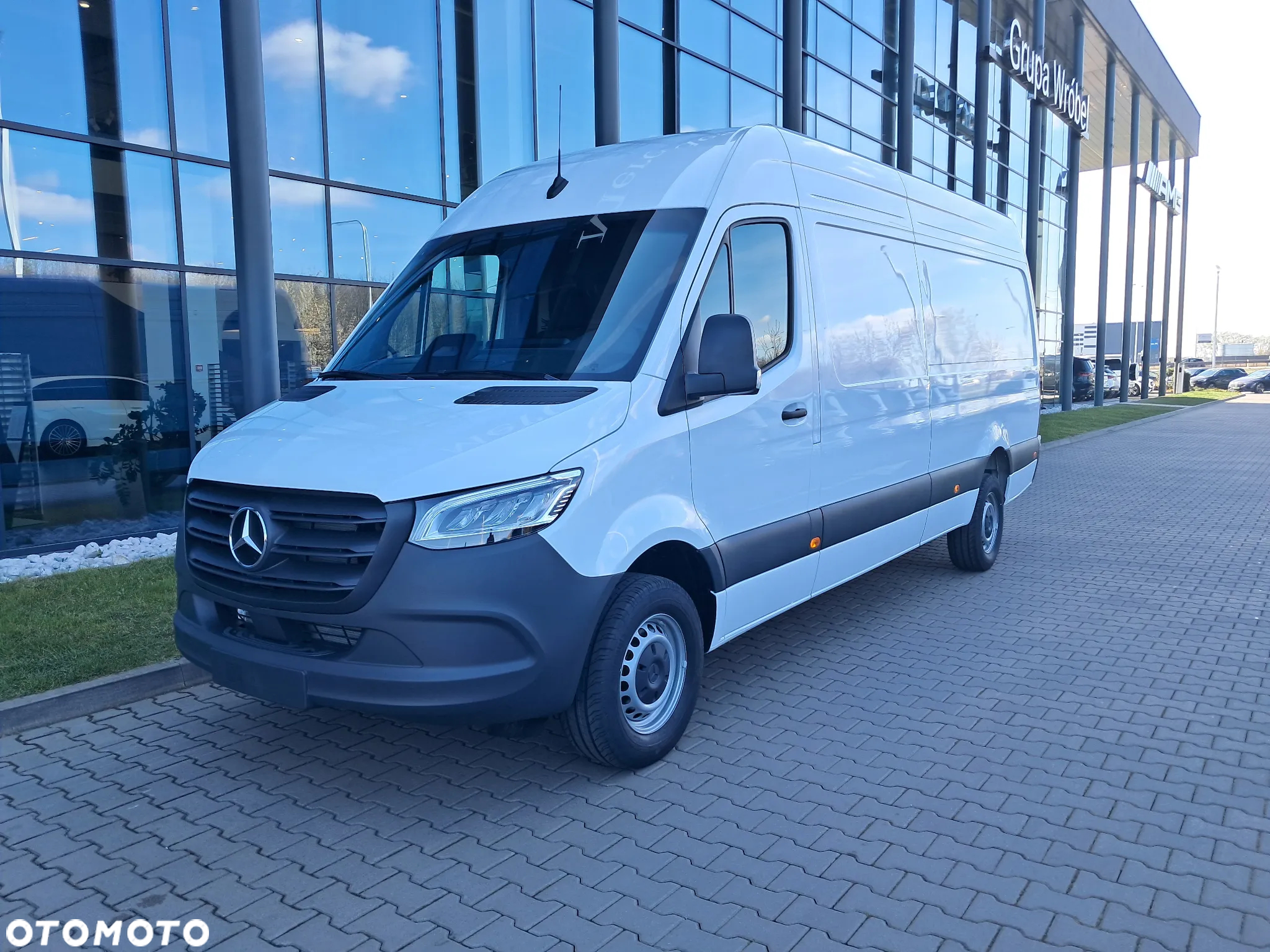 Mercedes-Benz Sprinter 317 CDI Furgon PRO długi 4325 mm L3H2 - 2