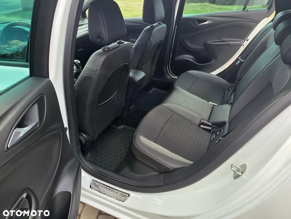 Opel Astra 1.2 Turbo Start/Stop Elegance - 17