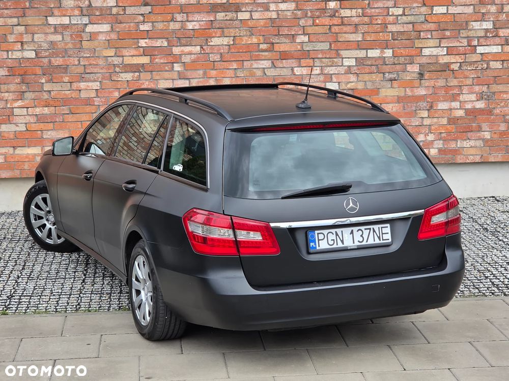 Mercedes-Benz Klasa E 200 CDI 7G-TRONIC Elegance - 34