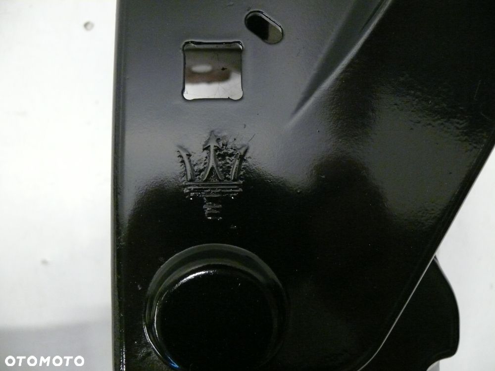 PAS PRZEDNI MASERATI QUATTROPORTE - 3