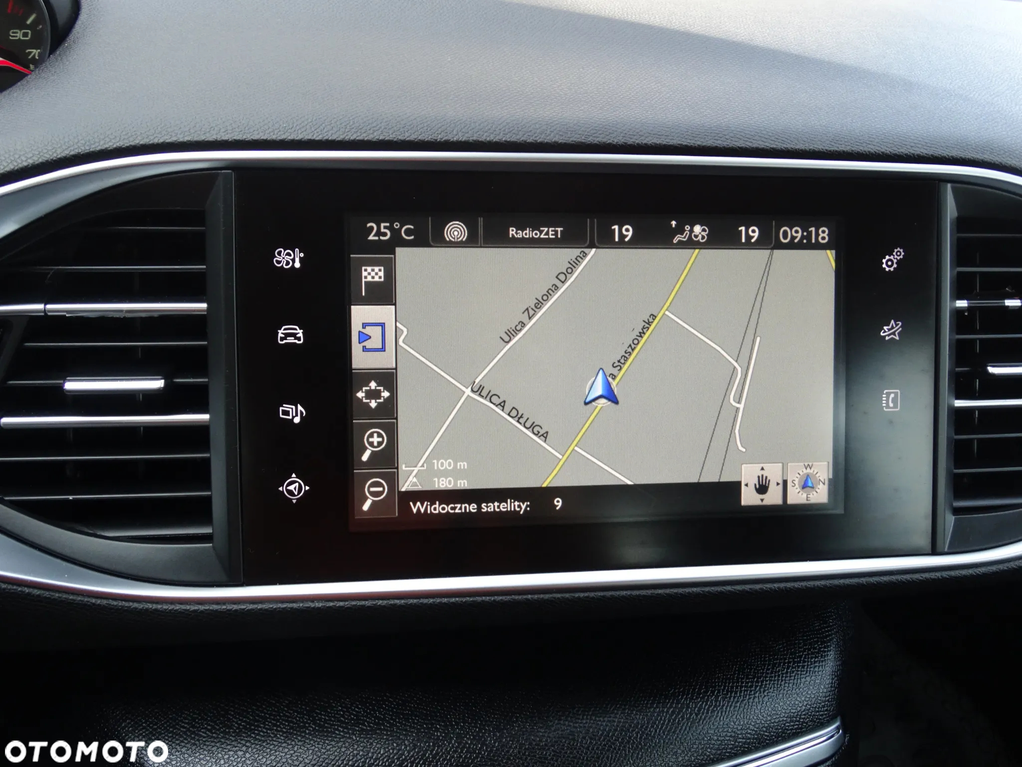 Peugeot 308 1.6 BlueHDi Allure S&S - 24