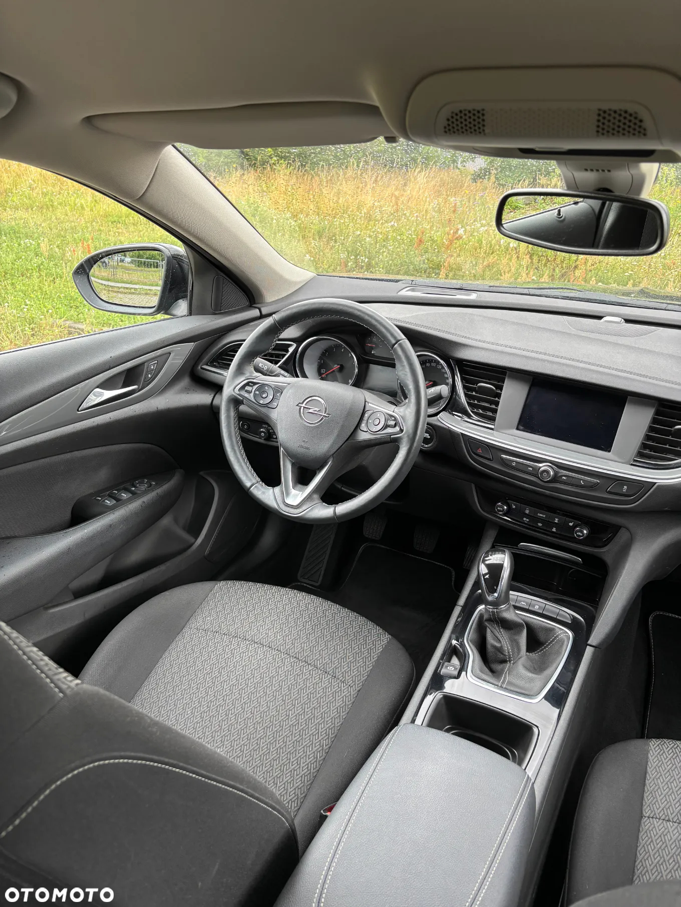 Opel Insignia 1.5 T Enjoy S&S - 8