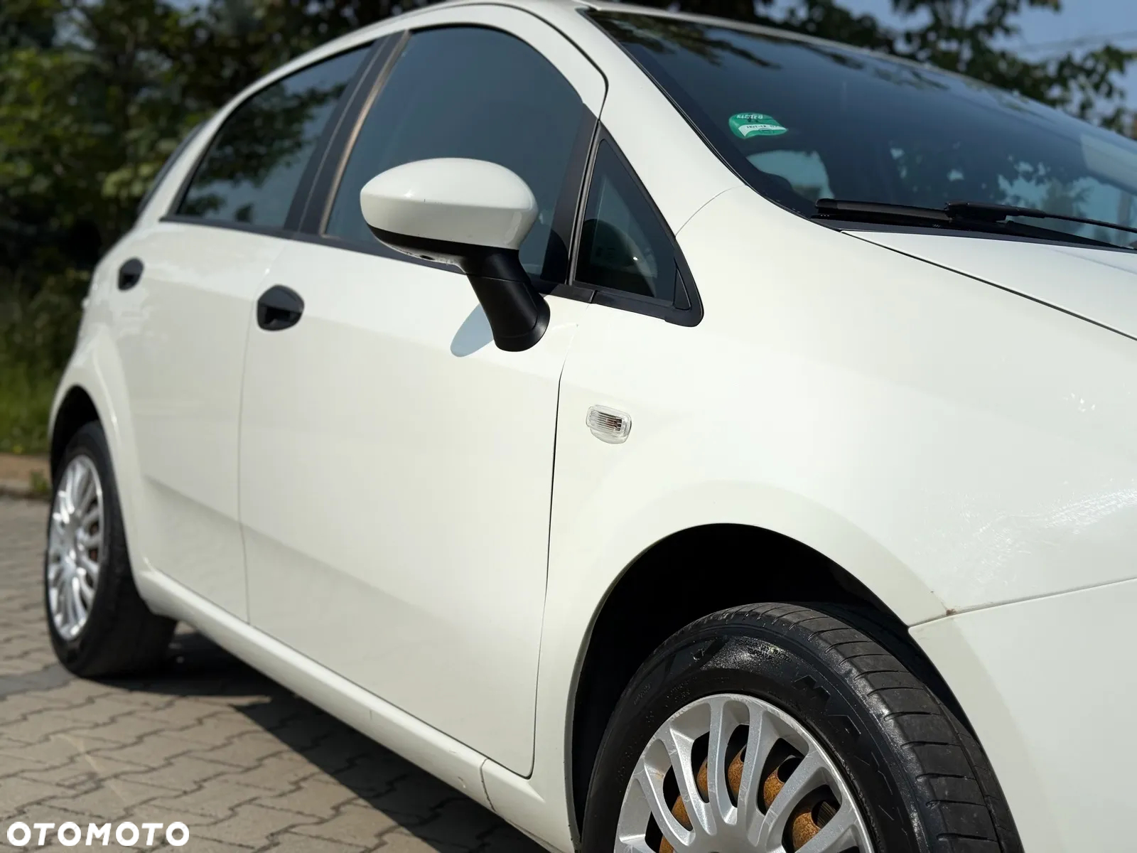 Fiat Grande Punto - 13