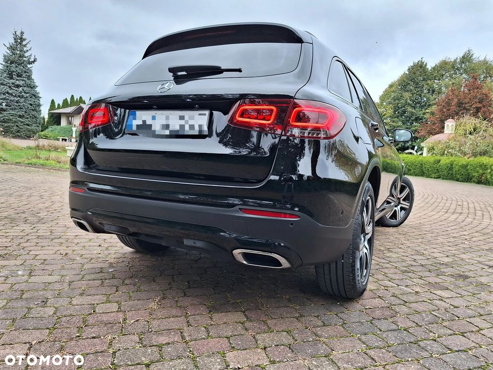 Mercedes-Benz GLC 220 d 4Matic 9G-TRONIC AMG Line - 8