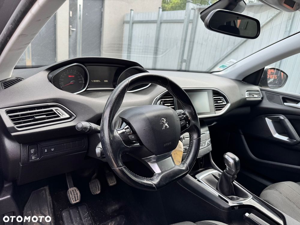 Peugeot 308 - 9
