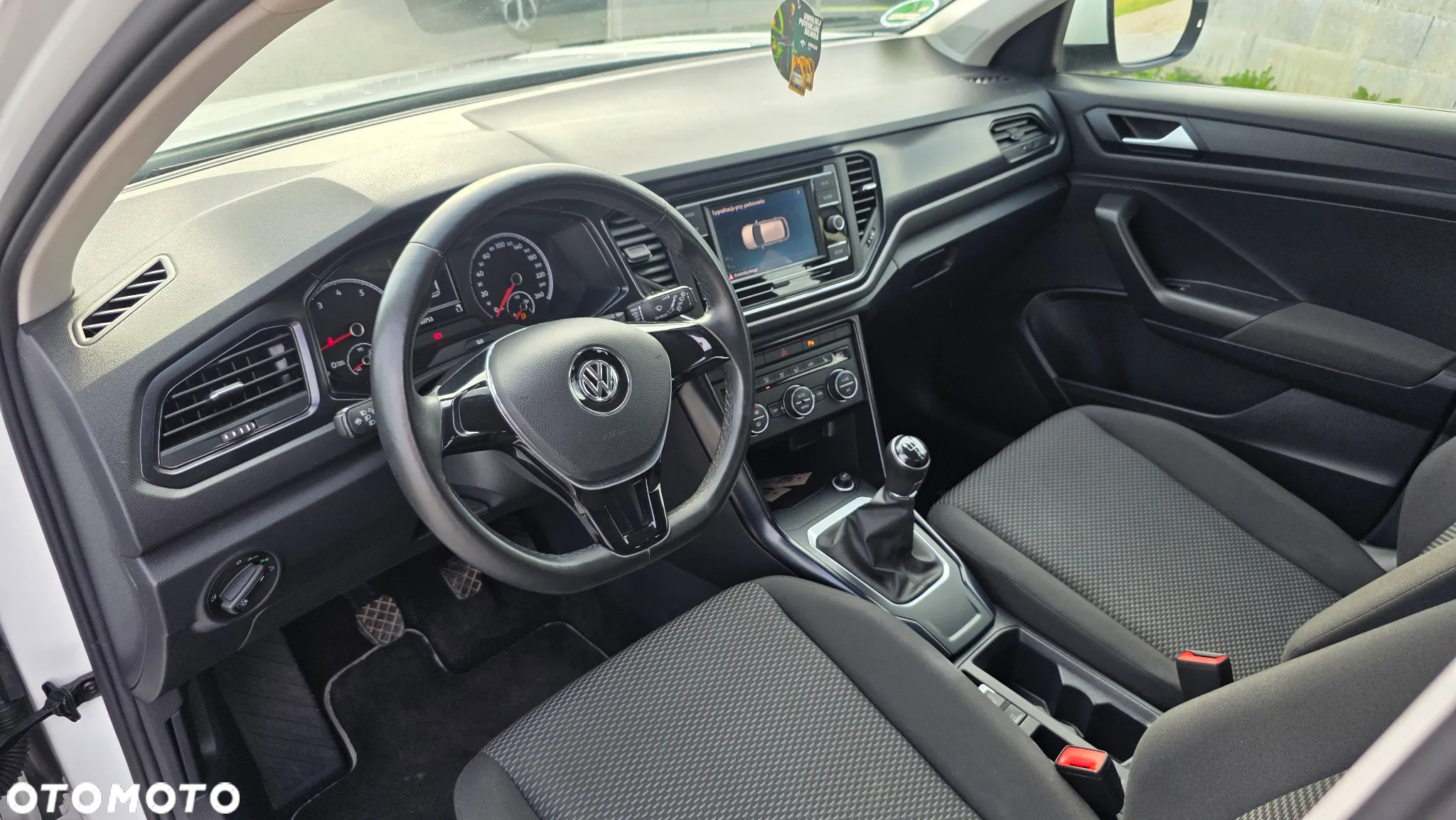 Volkswagen T-Roc 1.0 TSI OPF - 8