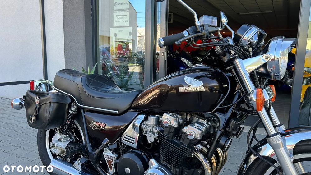 Honda CB - 2