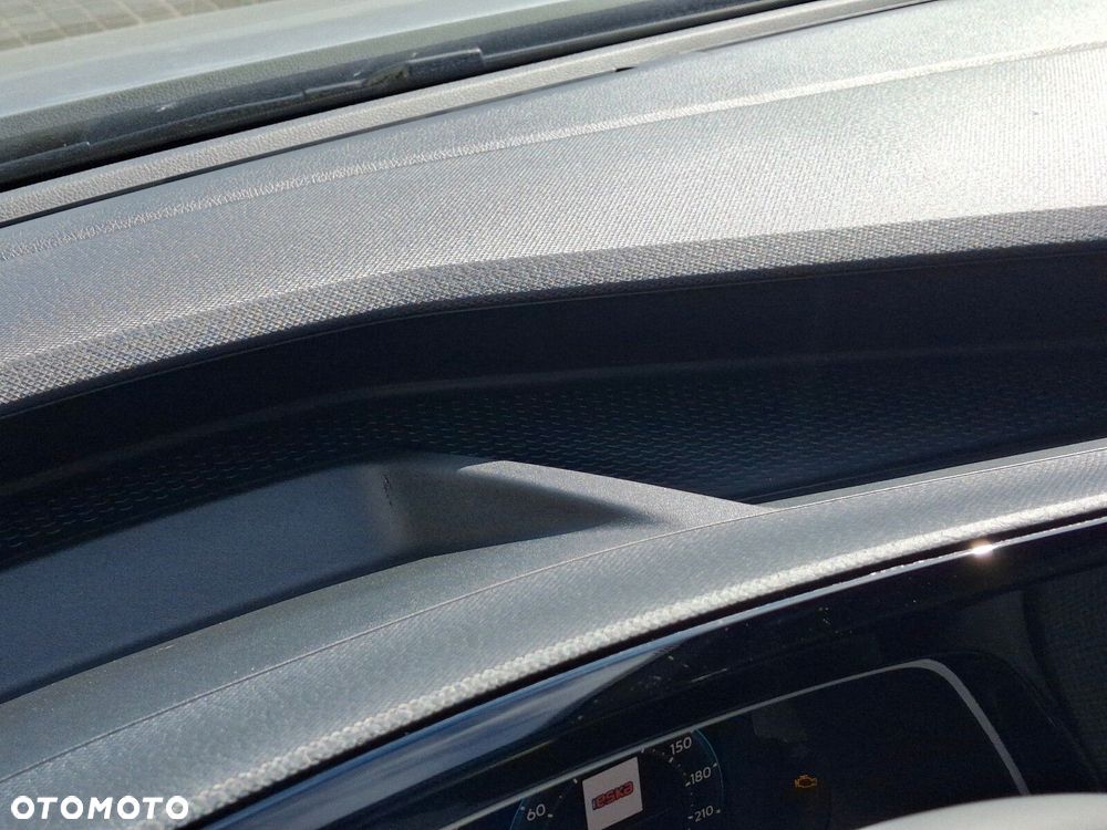 Volkswagen Caddy - 28